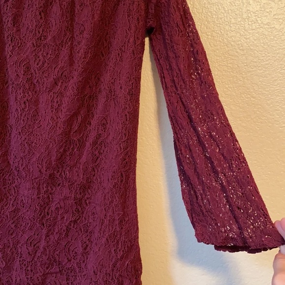 Miami Lace Blouse Red Size Medium - Picture 6 of 10